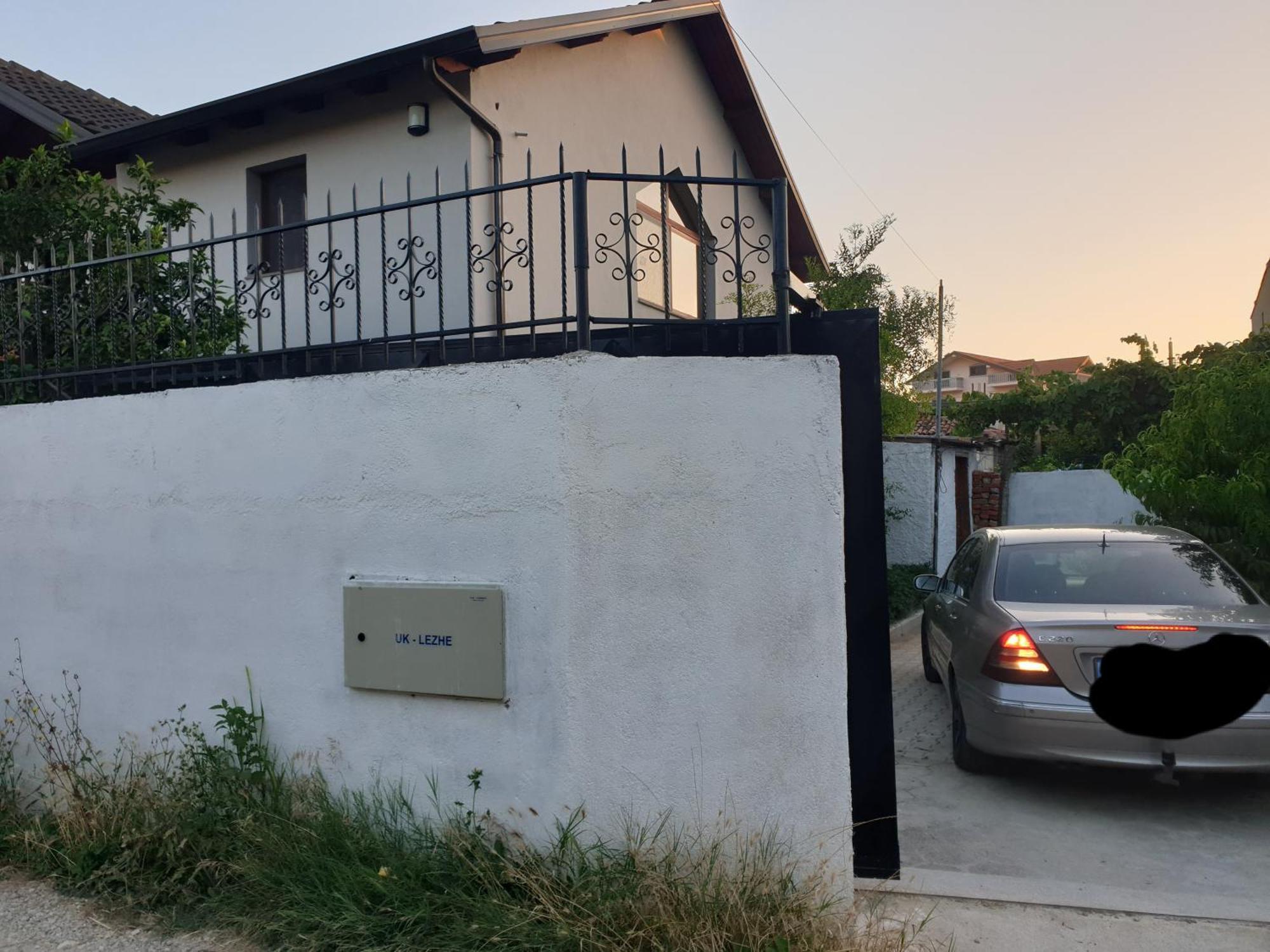 Eni's Villa, 5km From Shengjini Willa